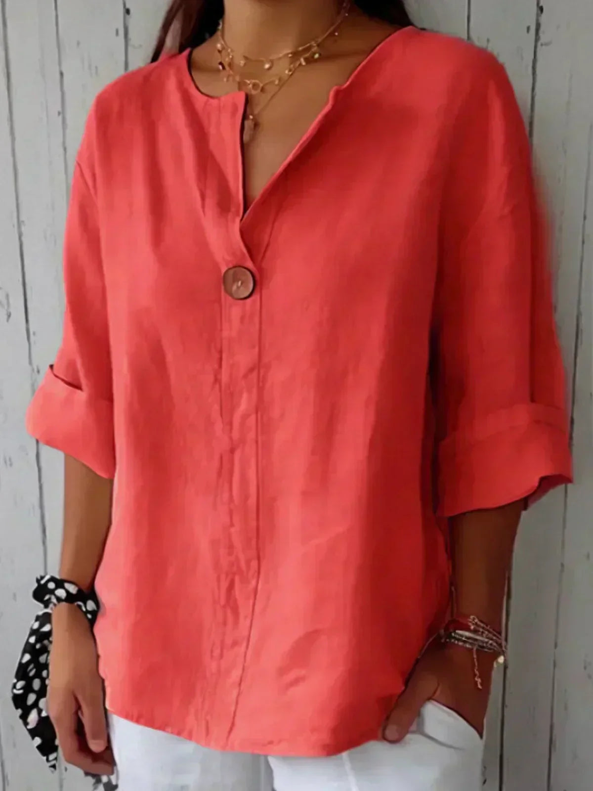 Jasmine's | Effortless V-Neck Blouse