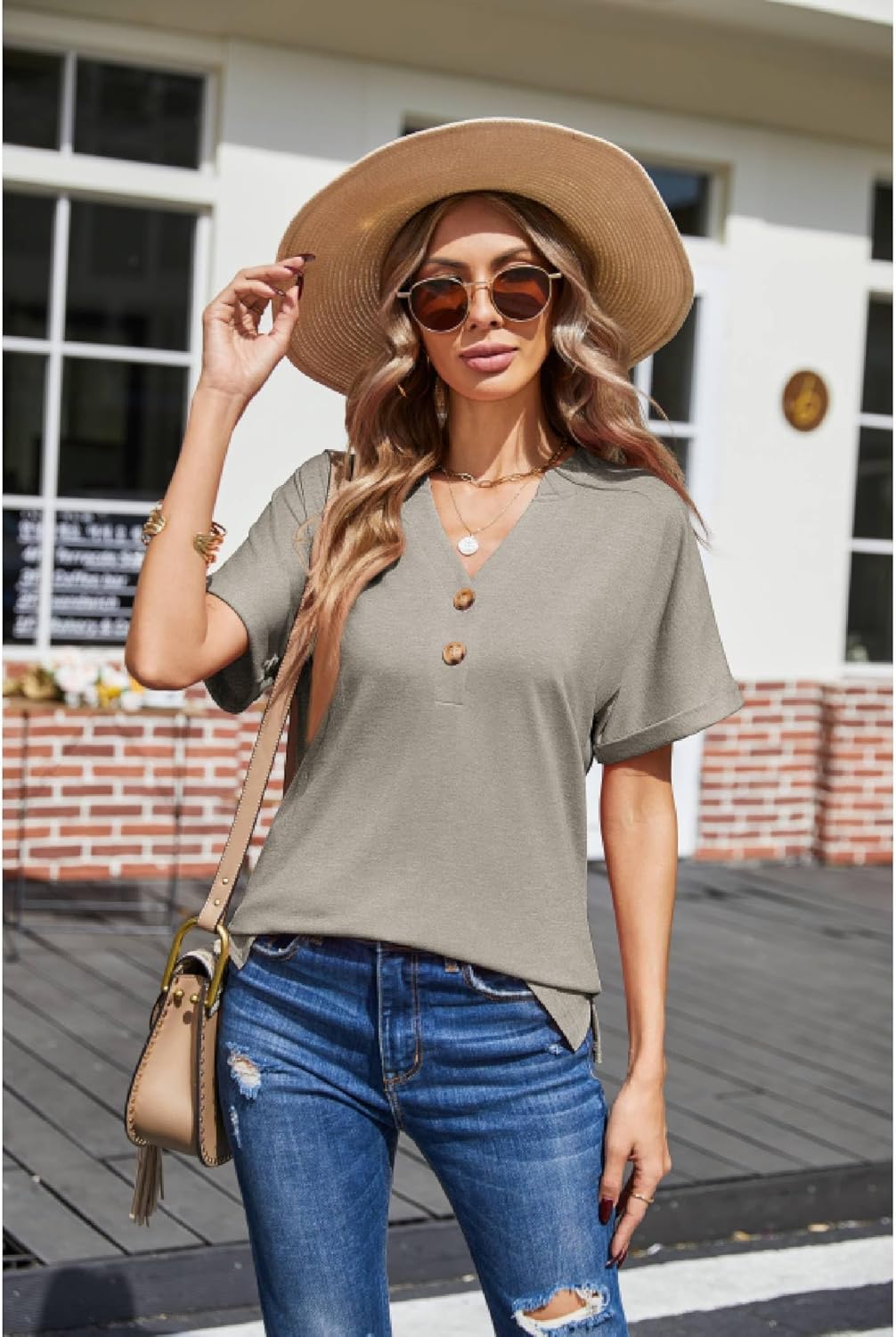 Isla’s | Light Linen Blouse