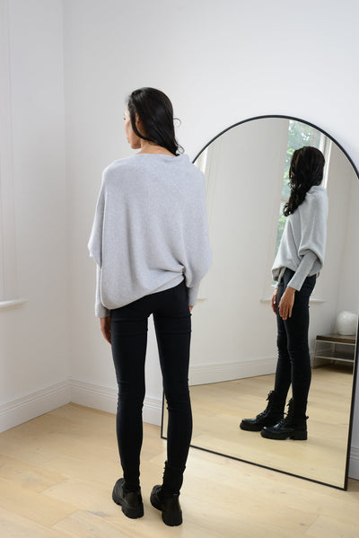 Claire | Asymmetric Comfort Jumper
