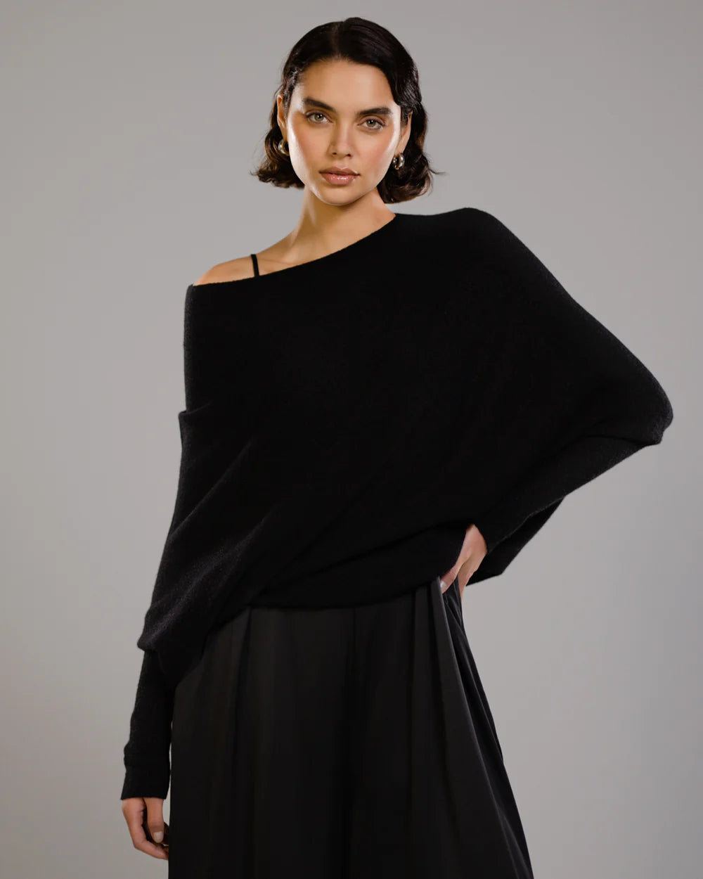Claire | Asymmetric Comfort Jumper