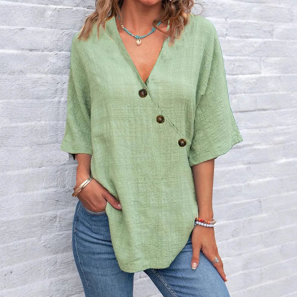 Laura’s | Soft Summer Top