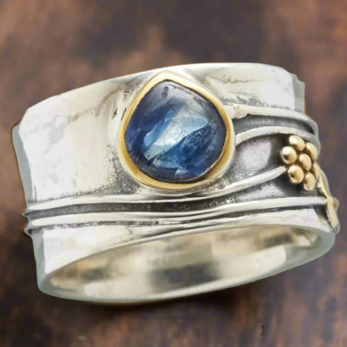 Sophie’s | Bohemian Gemstone Ring