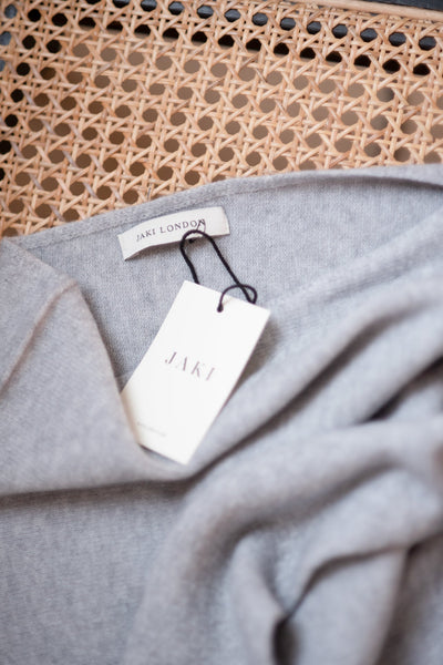 Claire | Asymmetric Comfort Jumper