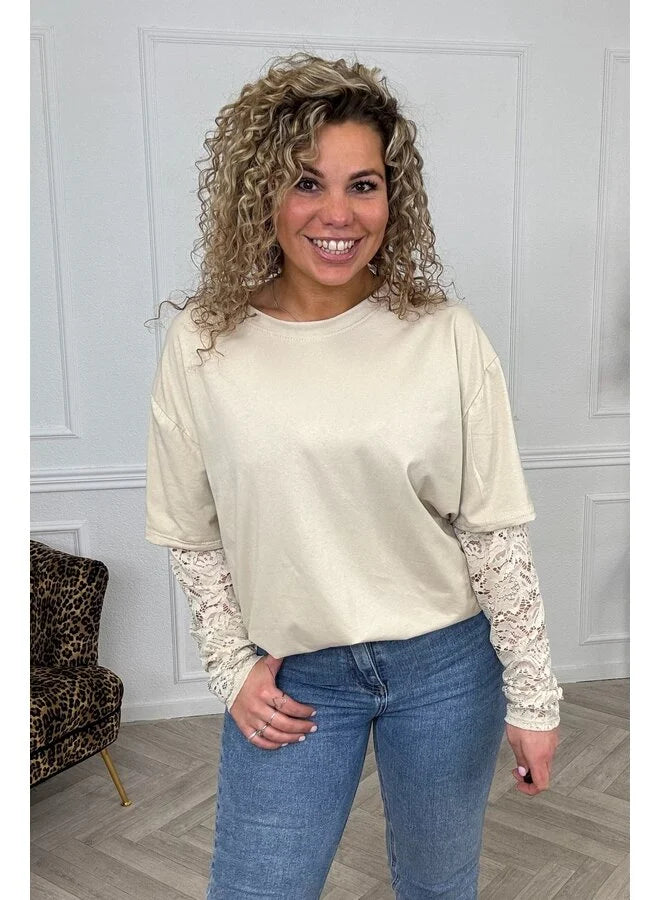 Madison | Lace Soft Tee